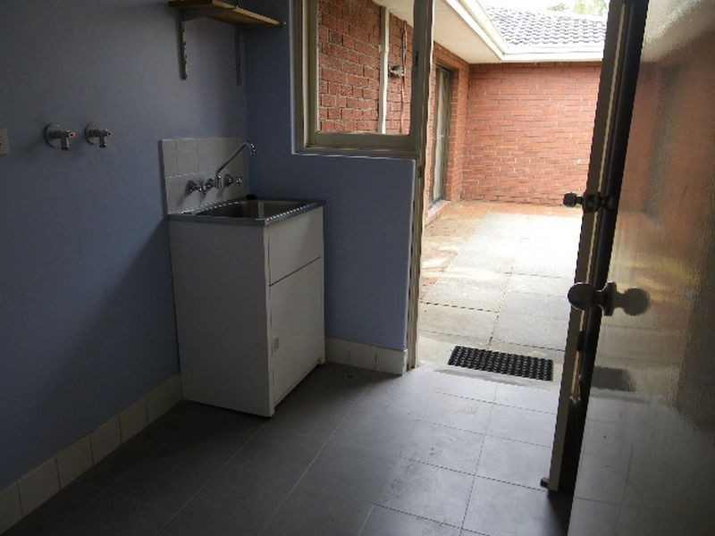 38 Mathews Place, Belmont WA 6104