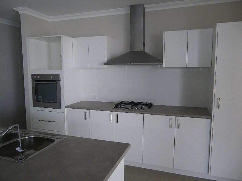 1/12 Kelly Street, Cloverdale WA 6105