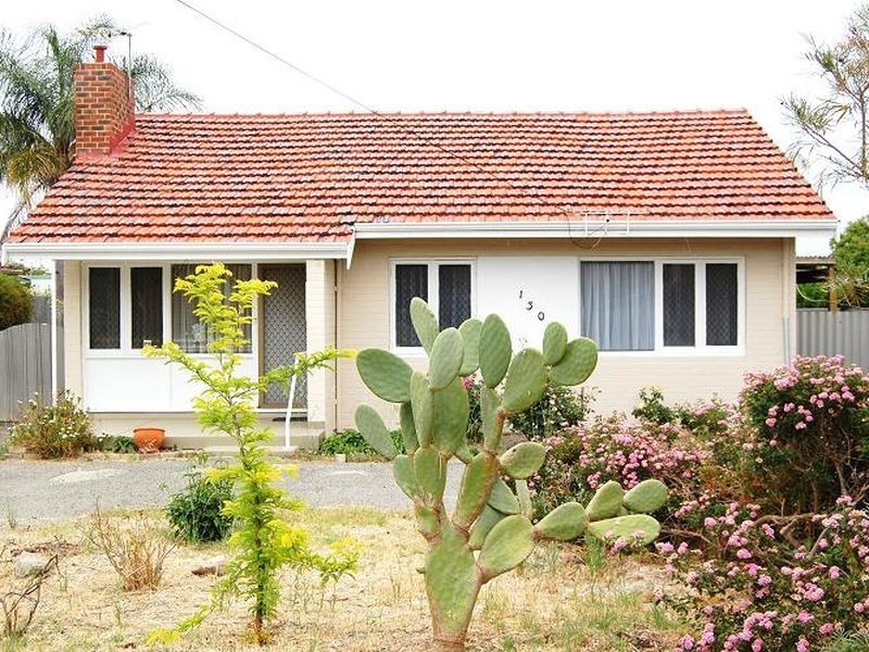 130 Williamson Avenue, Cloverdale WA 6105