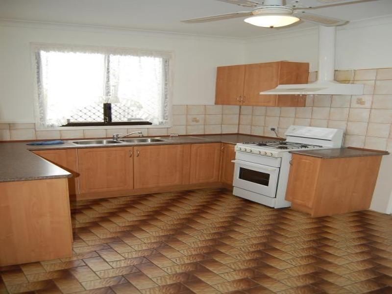 130 Williamson Avenue, Cloverdale WA 6105