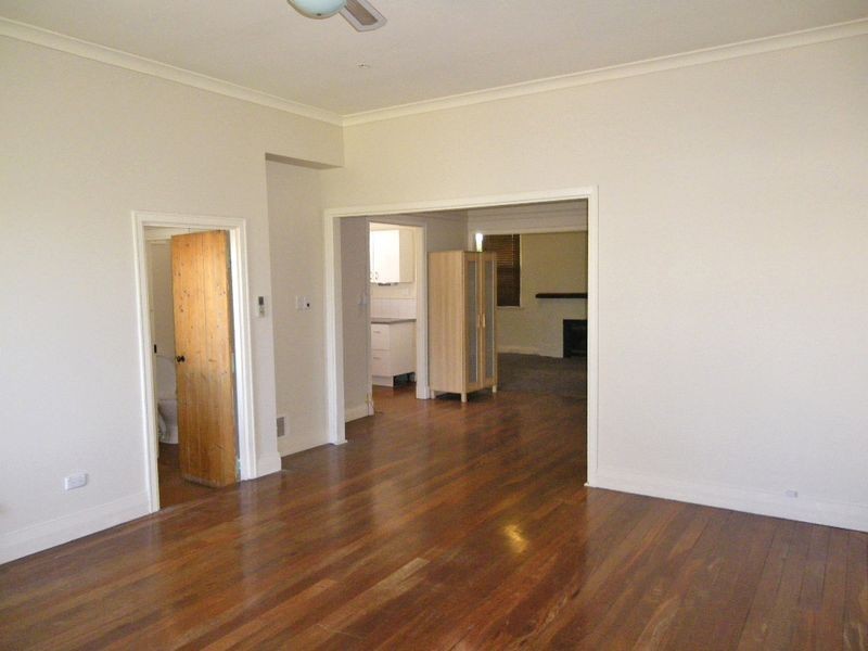 57 Gladstone Road, Rivervale WA 6103