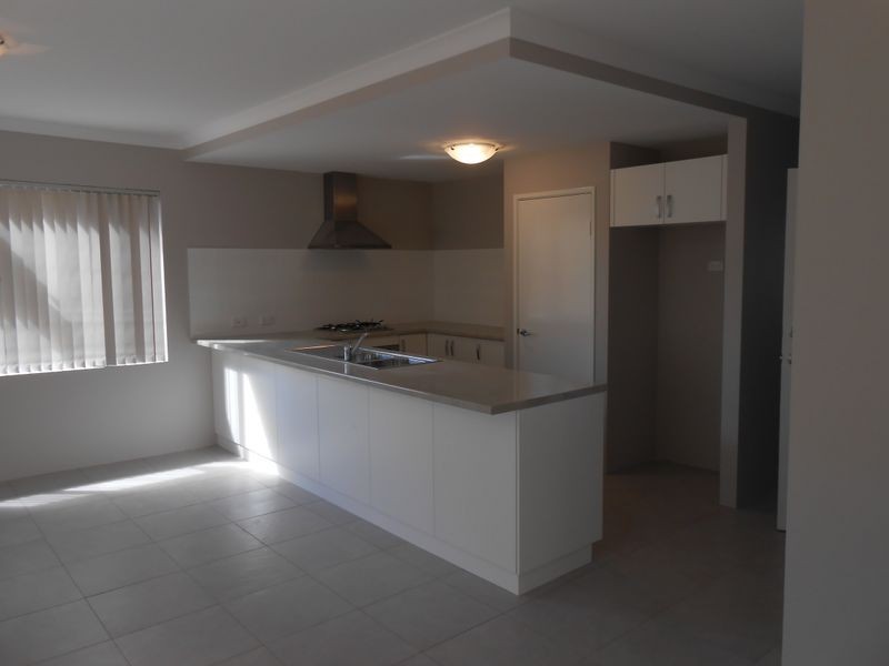 5B Beverley Road, Cloverdale WA 6105