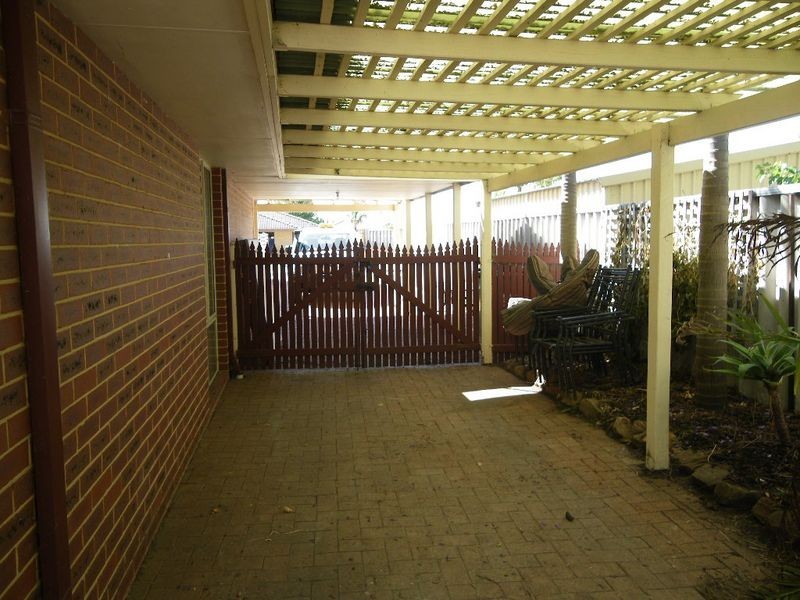 4 Dunton Place, Redcliffe WA 6104