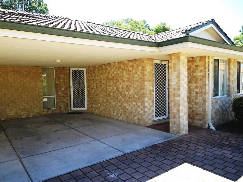 2/19 Bickley Road, Cannington WA 6107