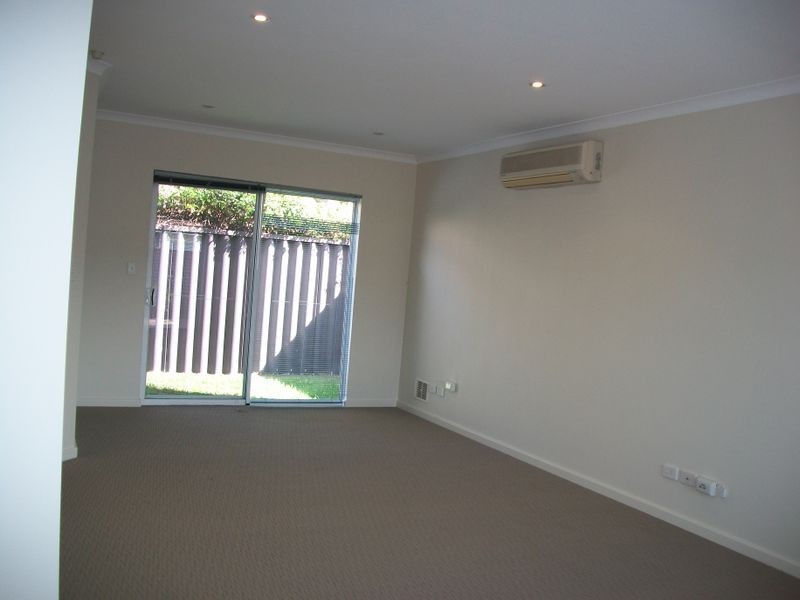 69 A Geddes St, Victoria Park WA 6100