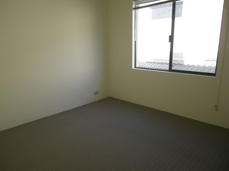 1/128 President Street, Kewdale WA 6105