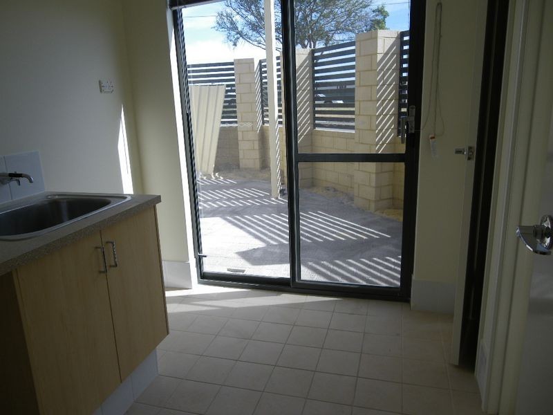 1/128 President Street, Kewdale WA 6105