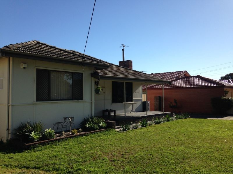 438 Knutsford Avenue, Kewdale WA 6105