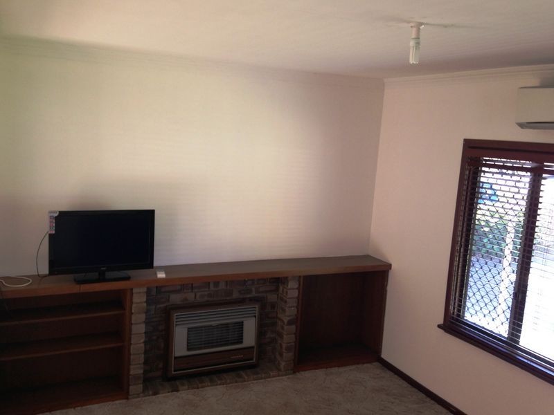 438 Knutsford Avenue, Kewdale WA 6105