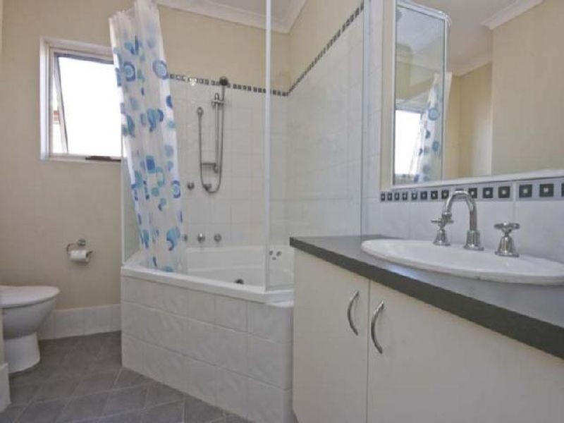 6/57 Frederick Street, Belmont WA 6104