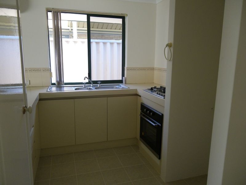 7 Wake court, Redcliffe WA 6104