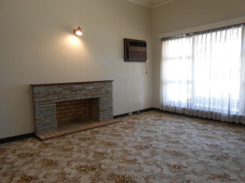 32 O’Neile Parade, Redcliffe WA 6104