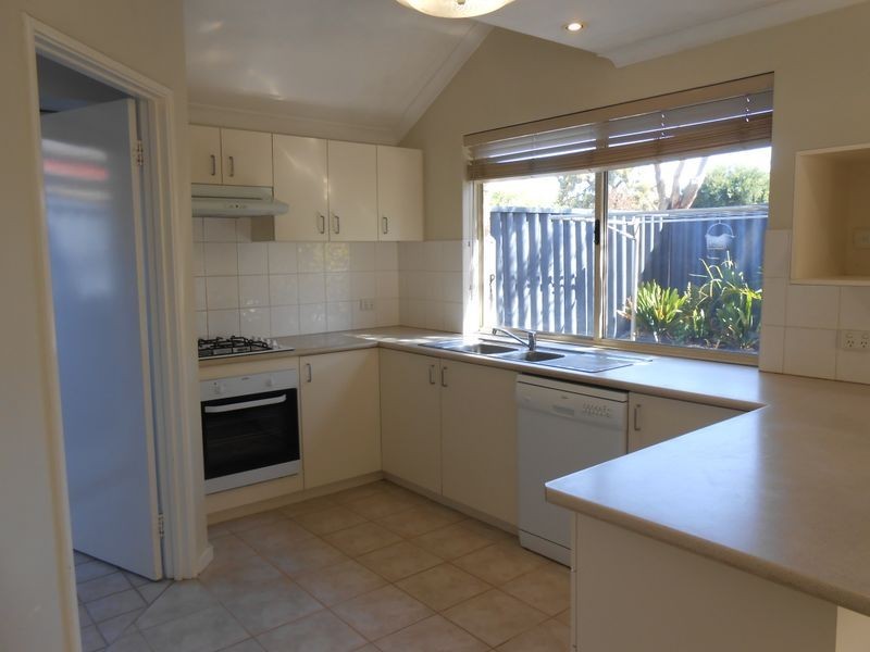 220 Kooyong Road, Rivervale WA 6103