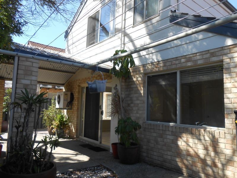 220 Kooyong Road, Rivervale WA 6103
