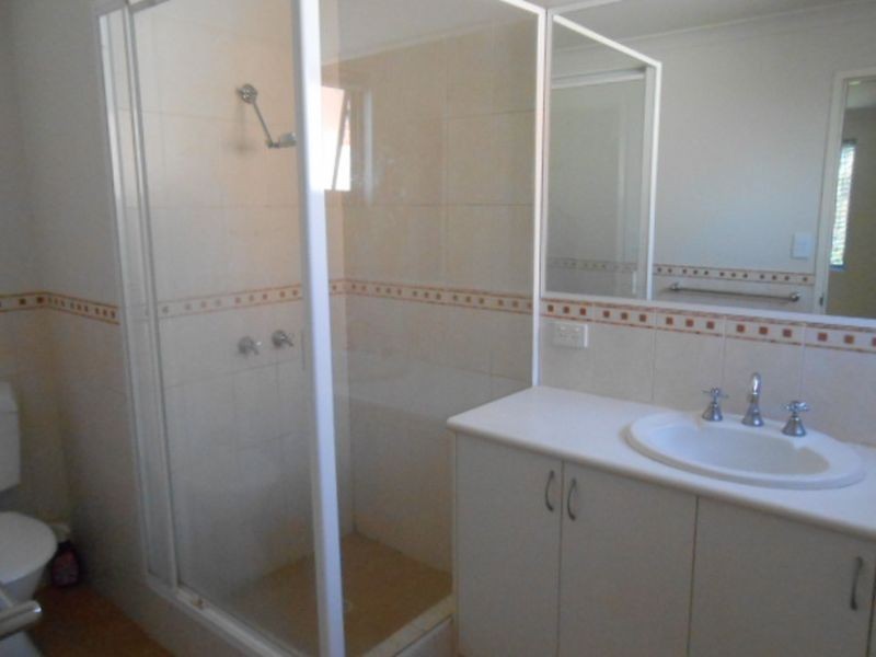 2/16 The Crescent, Redcliffe WA 6104
