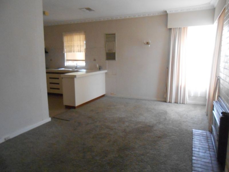 273 Fisher Street, Cloverdale WA 6105