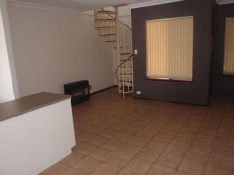 9/32 Sixth Avenue, Maylands WA 6051