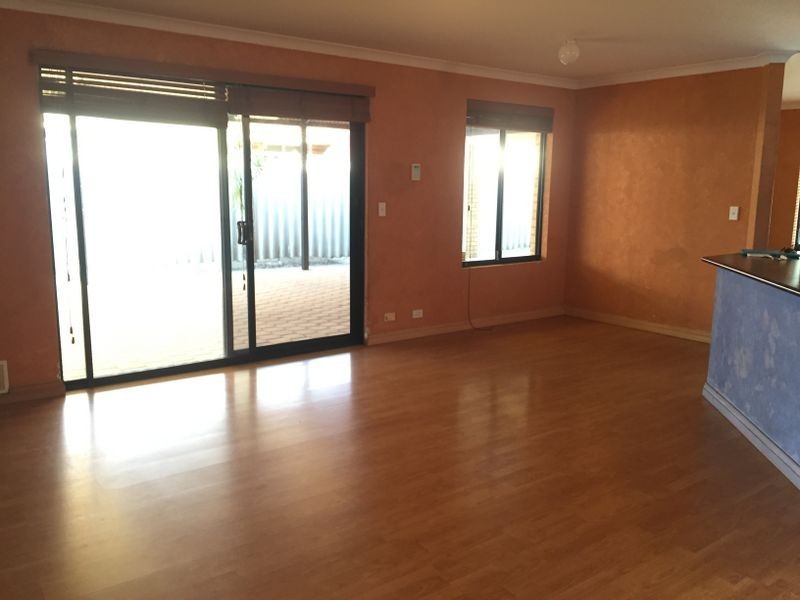 3 Harwood Close, Canning Vale WA 6155