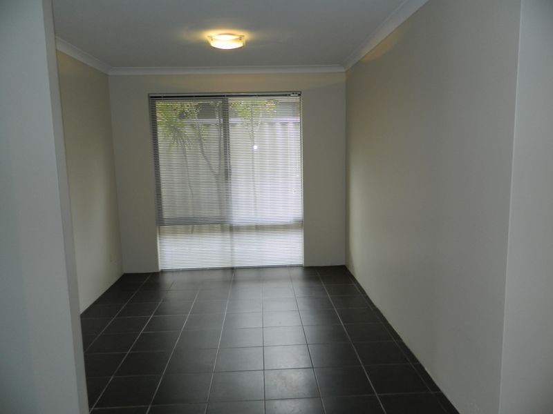 104 Boulder Avenue, Redcliffe WA 6104