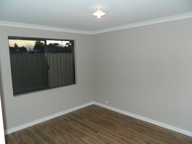 43B Saturn Street, Beckenham WA 6107