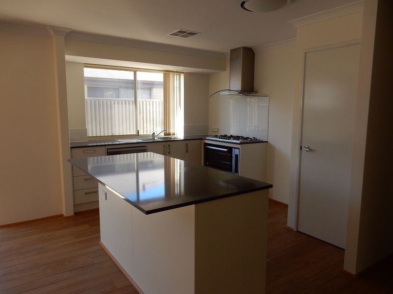 58 Serenity Street, Wellard WA 6170