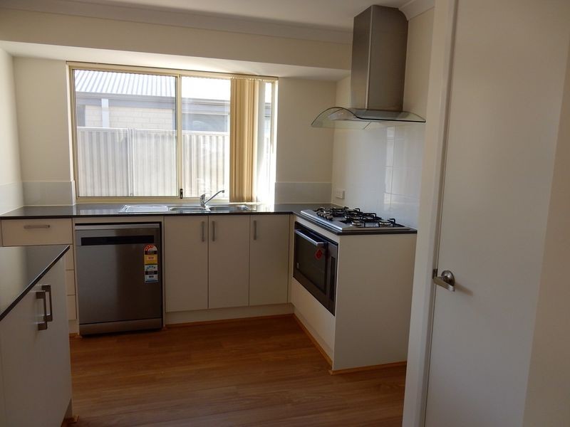 58 Serenity Street, Wellard WA 6170