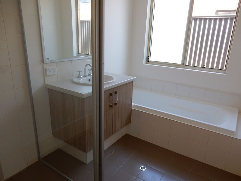 58 Serenity Street, Wellard WA 6170