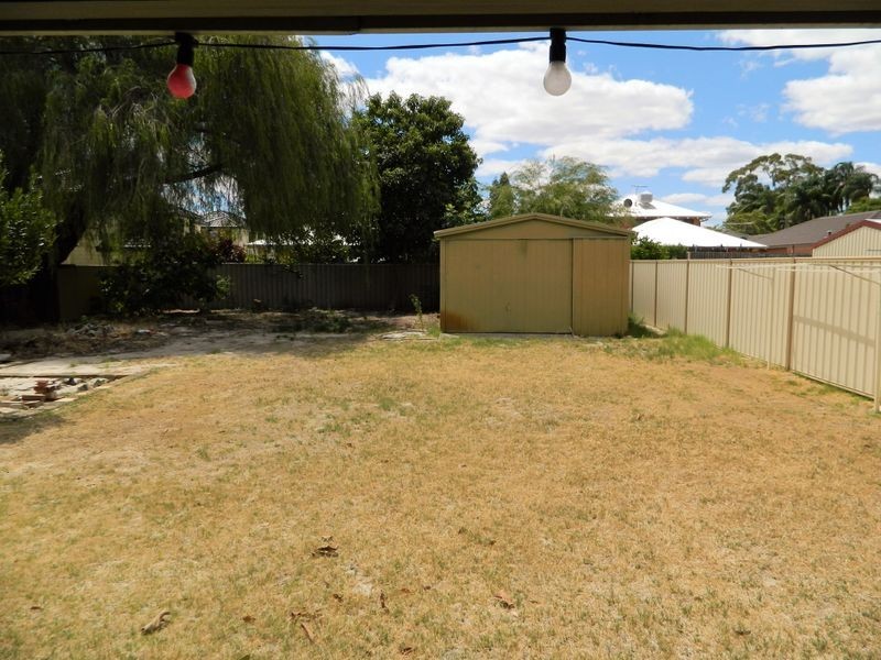 77 Gardiner Street, Belmont WA 6104