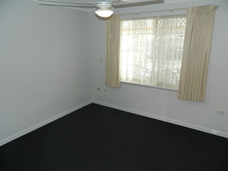 7/5 Edwards Crescent, Redcliffe WA 6104