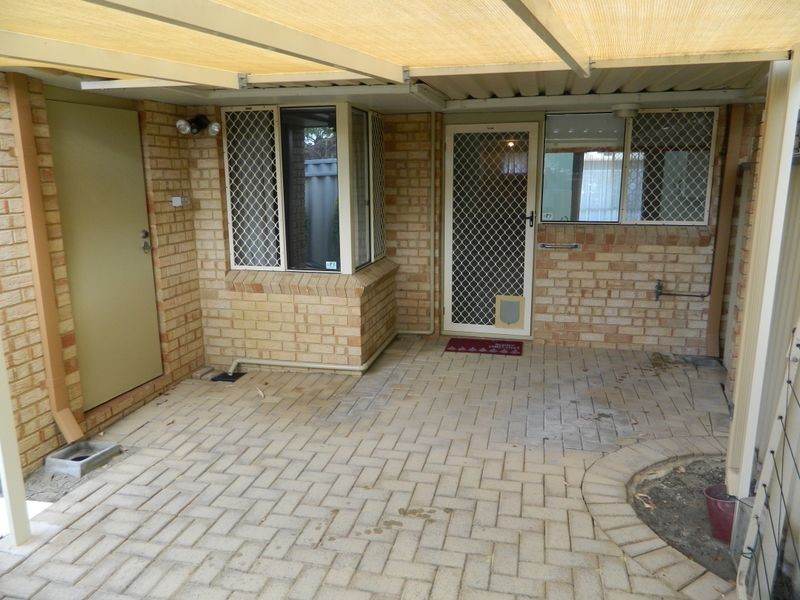 7/5 Edwards Crescent, Redcliffe WA 6104