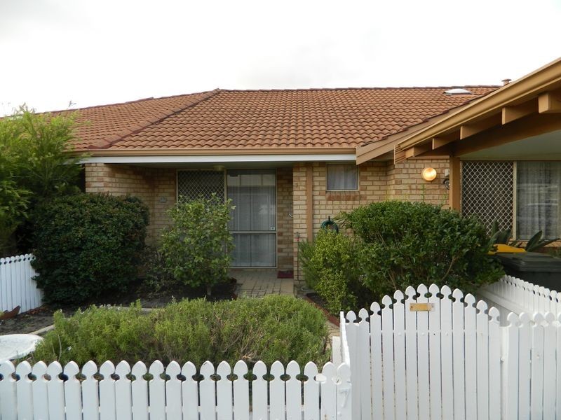 7/5 Edwards Crescent, Redcliffe WA 6104