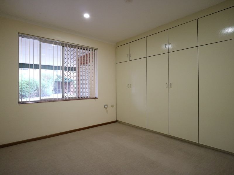 Unit 1/294 Knutsford Avenue, Kewdale WA 6105