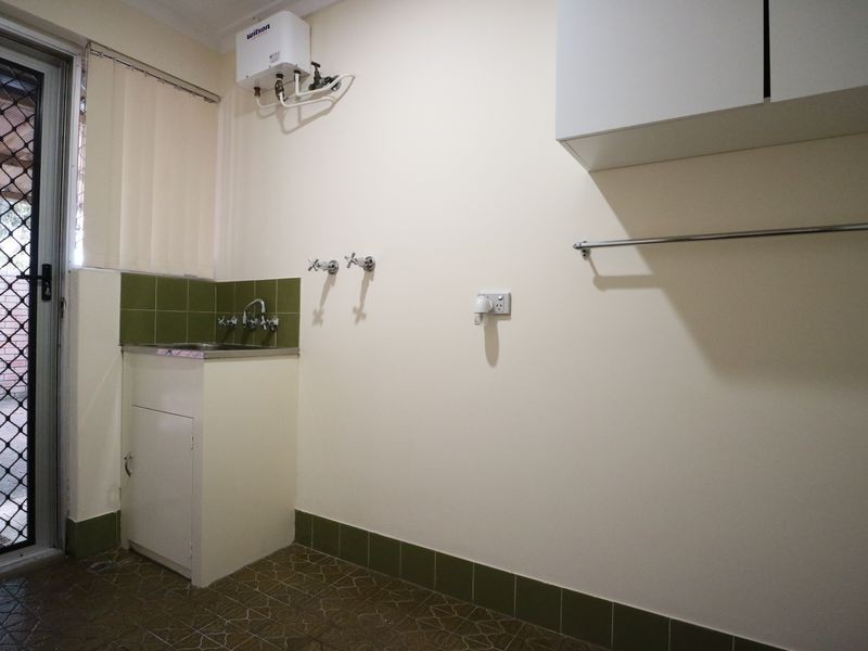 Unit 1/294 Knutsford Avenue, Kewdale WA 6105