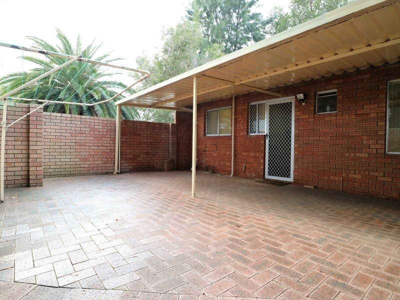 Unit 1/294 Knutsford Avenue, Kewdale WA 6105