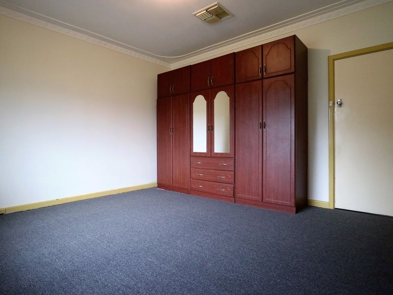 5 Beagle Place, Belmont WA 6104