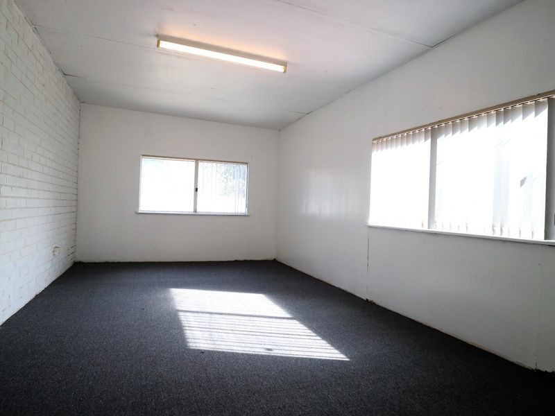 5 Beagle Place, Belmont WA 6104
