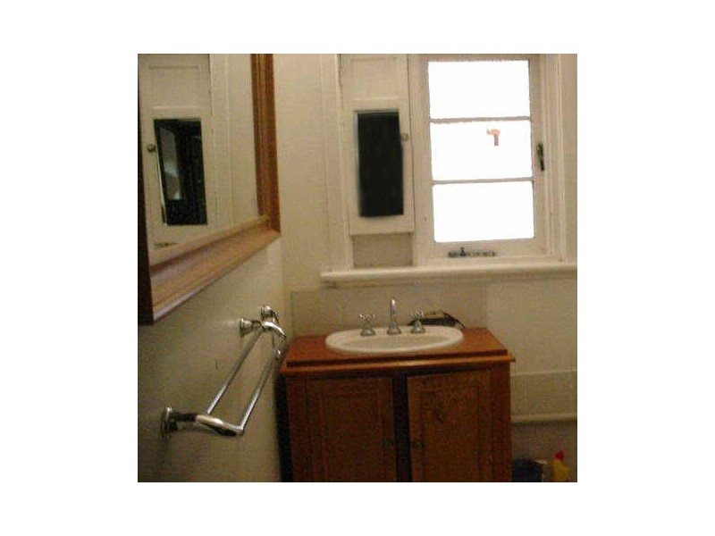 430 Berwick Street, St James WA 6102