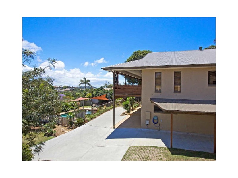 30 Donegal Ct, Banora Point NSW 2486