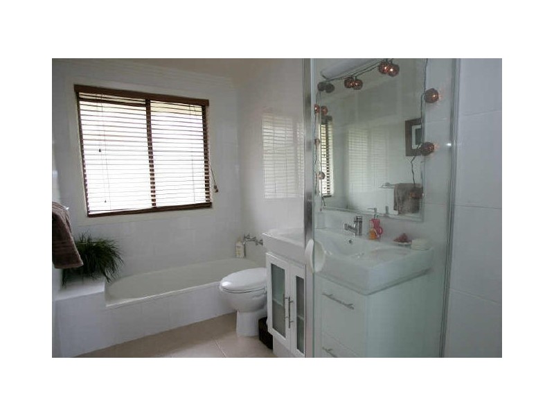 72 Hillcrest Avenue, Tweed Heads South NSW 2486