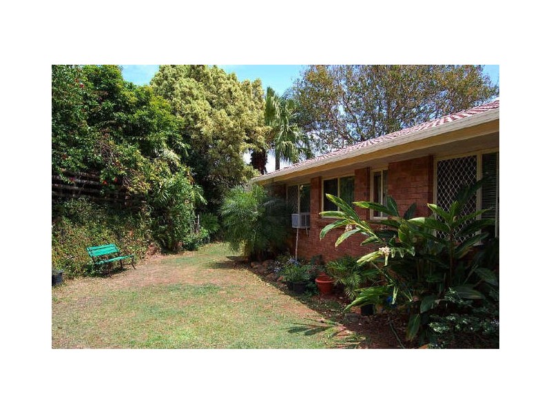 2/24 Somerset Ave, Banora Point NSW 2486