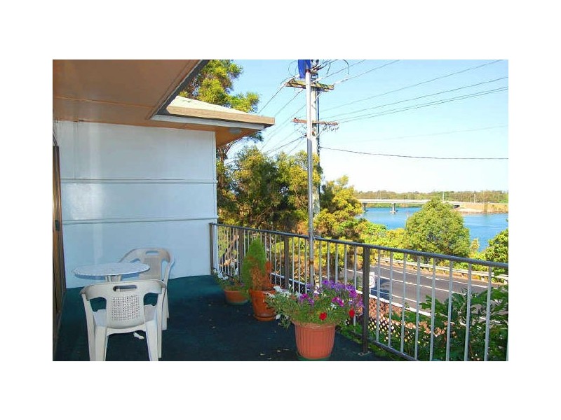 33 Kennedy Drive, Tweed Heads NSW 2485