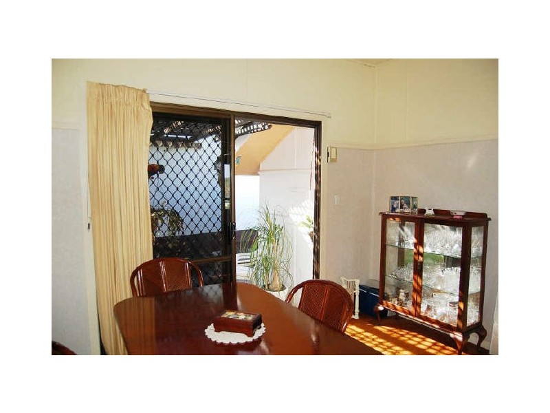 33 Kennedy Drive, Tweed Heads NSW 2485