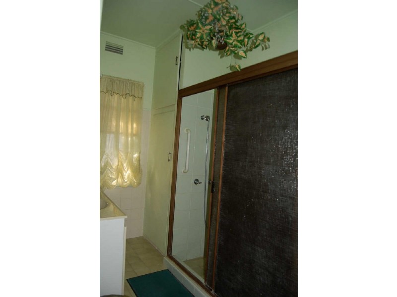 33 Kennedy Drive, Tweed Heads NSW 2485