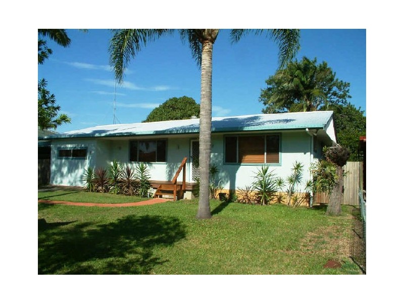 14 Sunset Boulevarde, Tweed Heads West NSW 2485