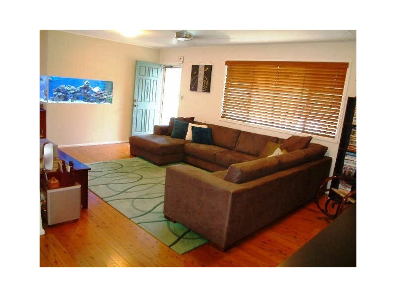 14 Sunset Boulevarde, Tweed Heads West NSW 2485