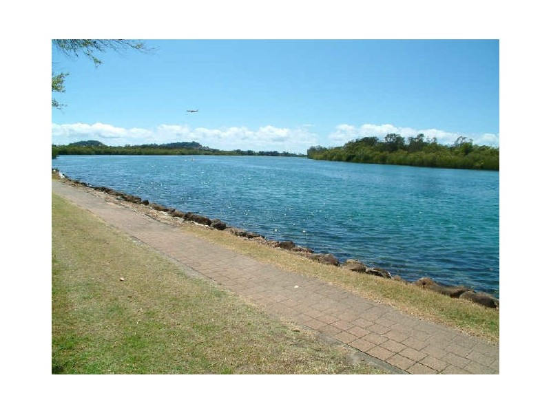 14 Sunset Boulevarde, Tweed Heads West NSW 2485