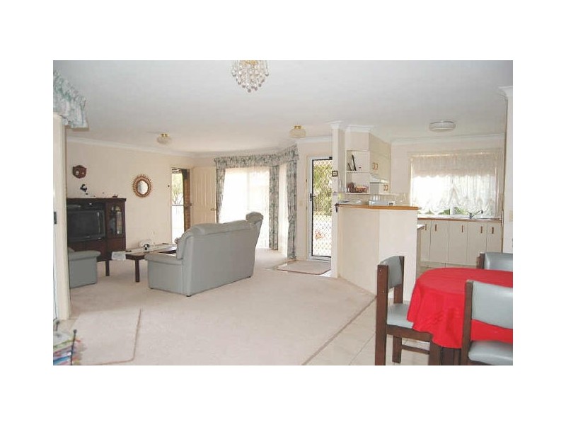 1/24 Birkdale Court, Banora Point NSW 2486