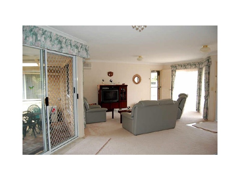 1/24 Birkdale Court, Banora Point NSW 2486