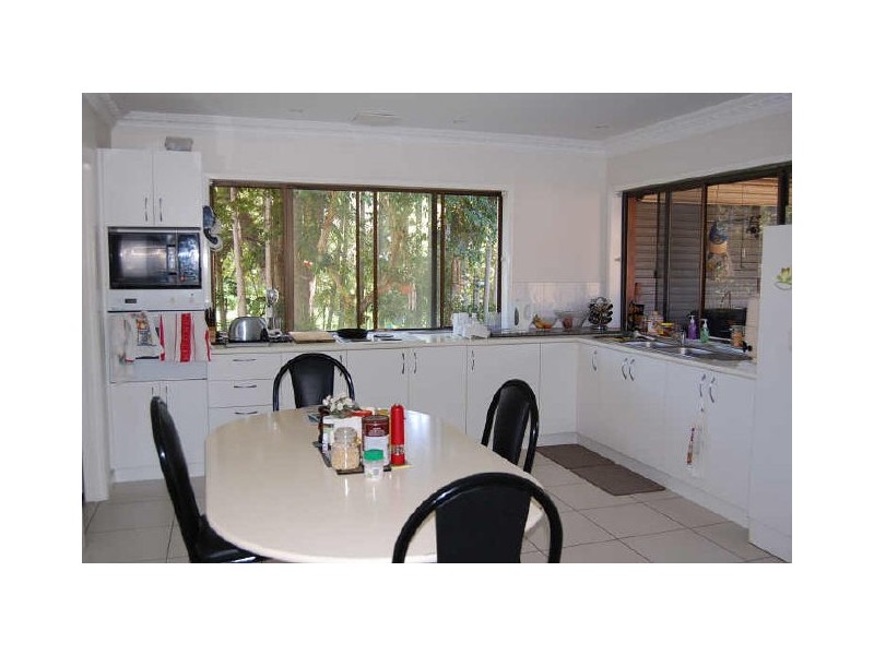 4 Whitsunday Dr, Currumbin Waters QLD 4223