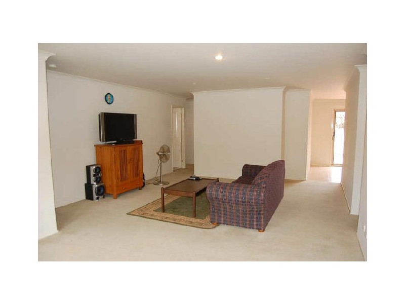 2/7 Albatross Cct, Tweed Heads West NSW 2485